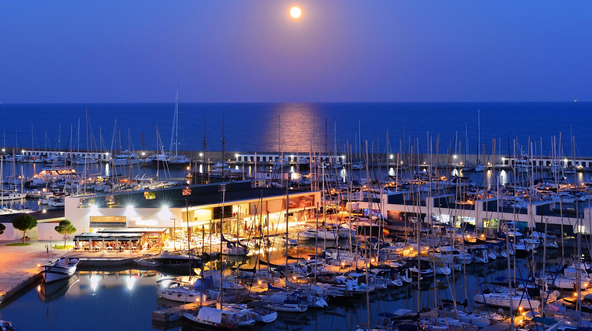 yachts-at-night-in-spain
