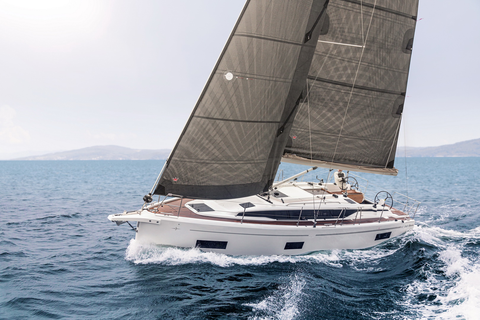 bavaria yacht c38 preis